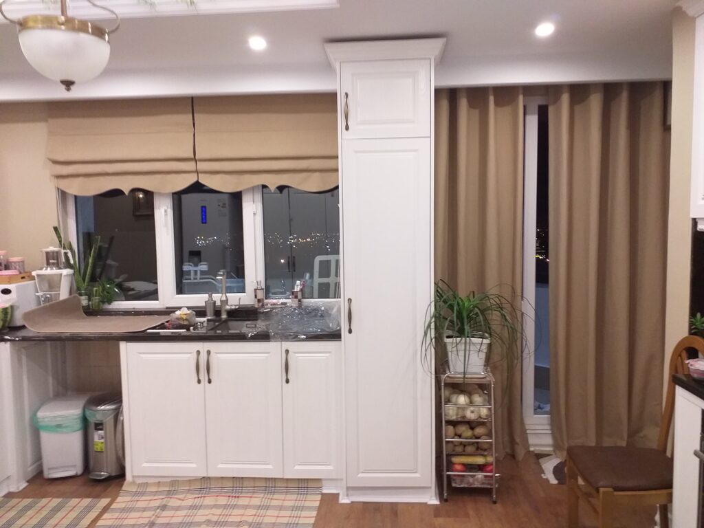 پرده رومن آشپزخانه - مهندس سلمان زاده